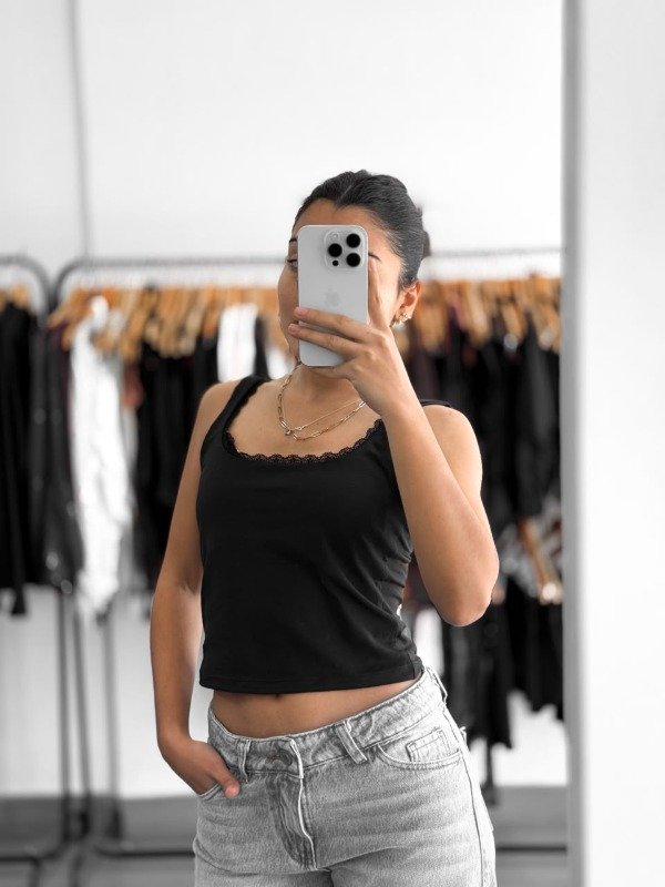 Producto - Musculosa Aitana negro