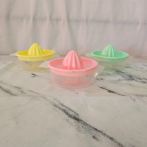 Producto - Exprimidor de plastico