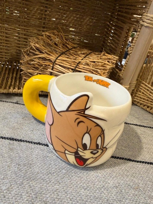 Producto - Taza Jerry asa (Efectivo: 23.120)