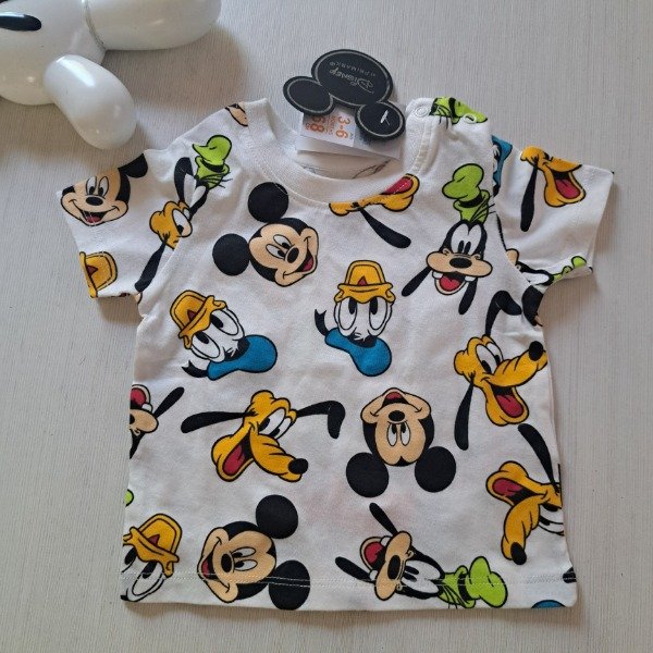 Producto - Remera Mickey y Amigos