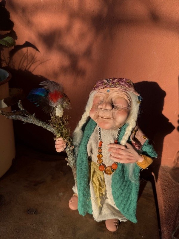 Producto - Chamana, abuelita de porcelana fría
