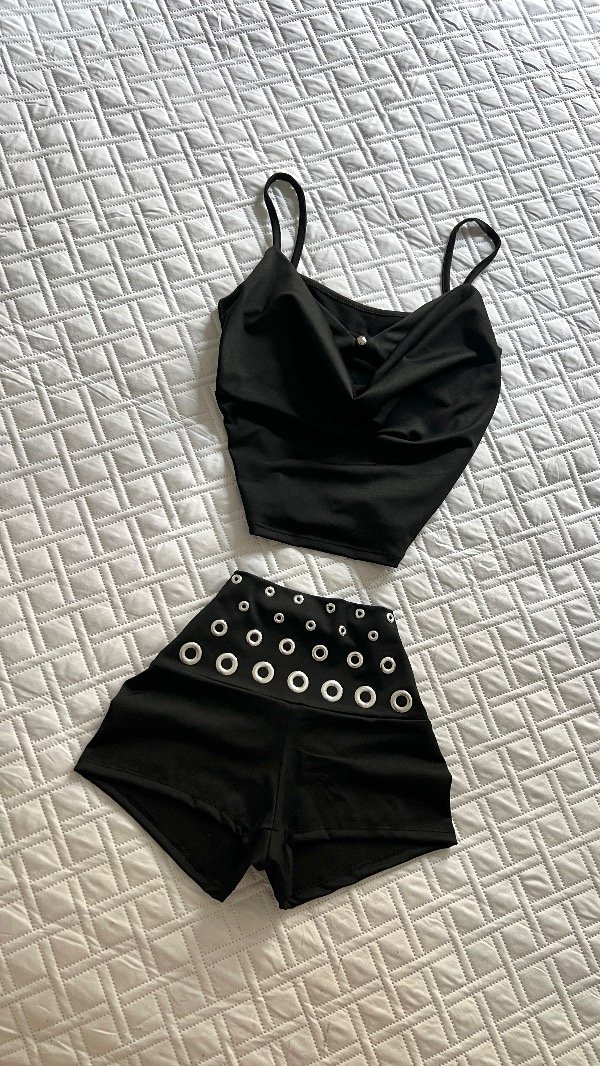 Producto - MICROSHORT TACHAS