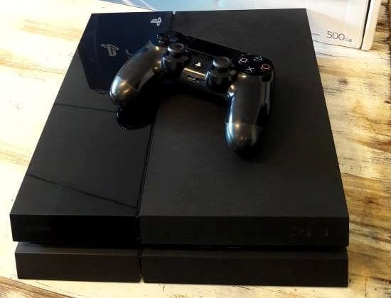 Producto - PLAYSTATION 4 FAT 1TB
