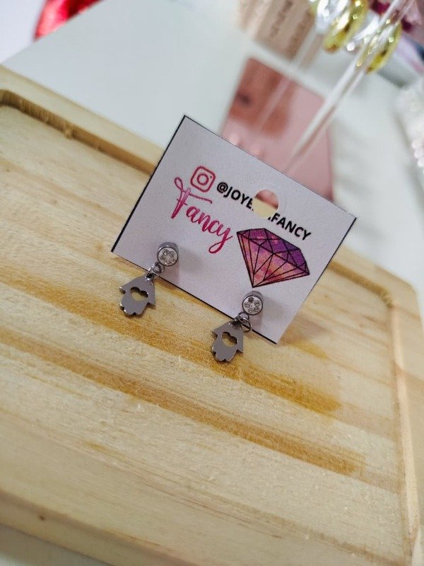 Producto - Aritos cubic manito