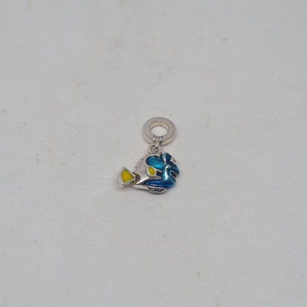 Producto - Dije Dory