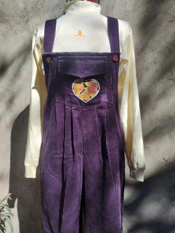 Producto - Jardinera de corderoy morada. (NUEVO)