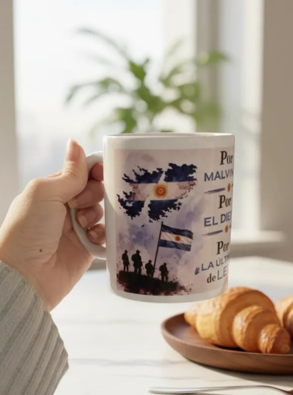 Producto - Taza Malvinas, Diego y Leo