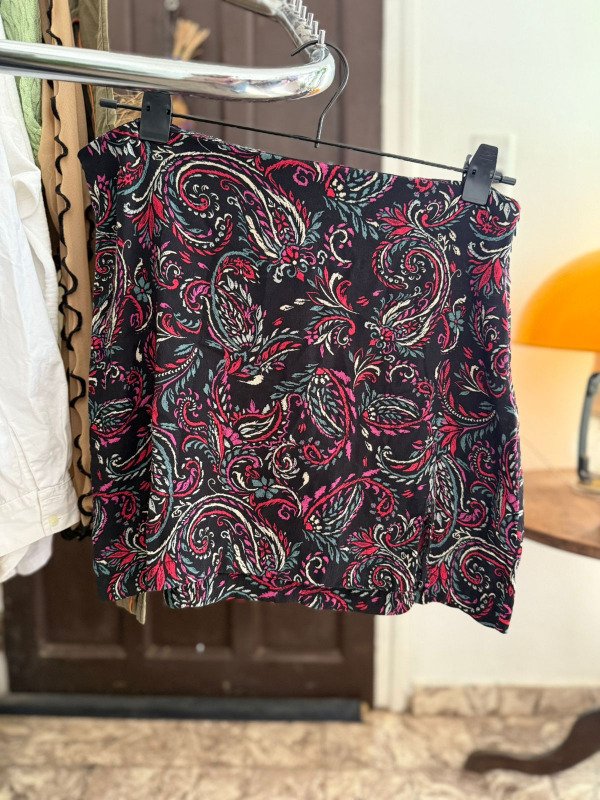 Producto - POLLERA CUESTA BLANCA