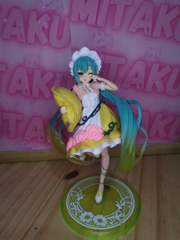 Producto - Figure Hatsune Miku sleeping Beauty ( 20 cm )