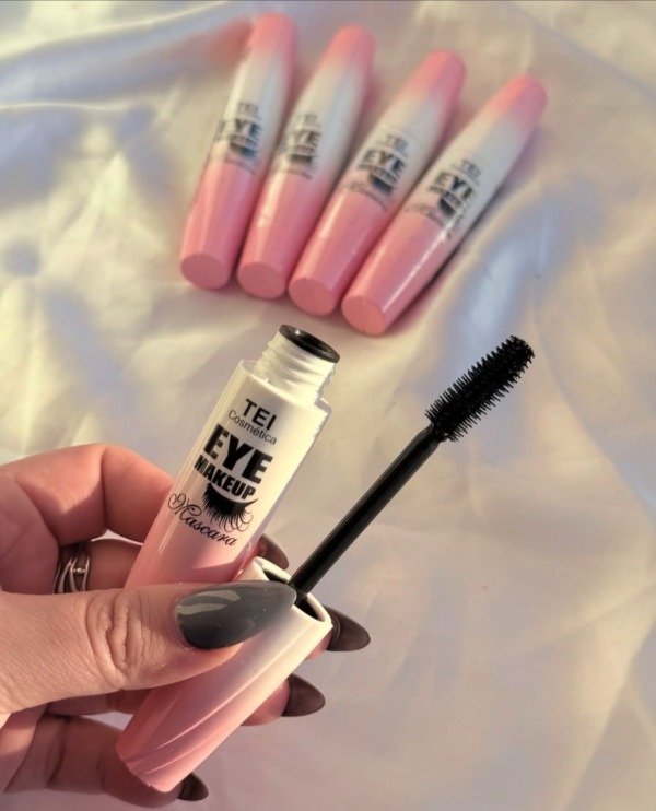 Producto - rimel eye makup tei