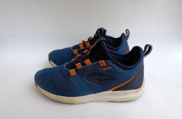 Producto - ZAPATILLAS ELASTIZADAS MARCA TOPPER TALLE 30