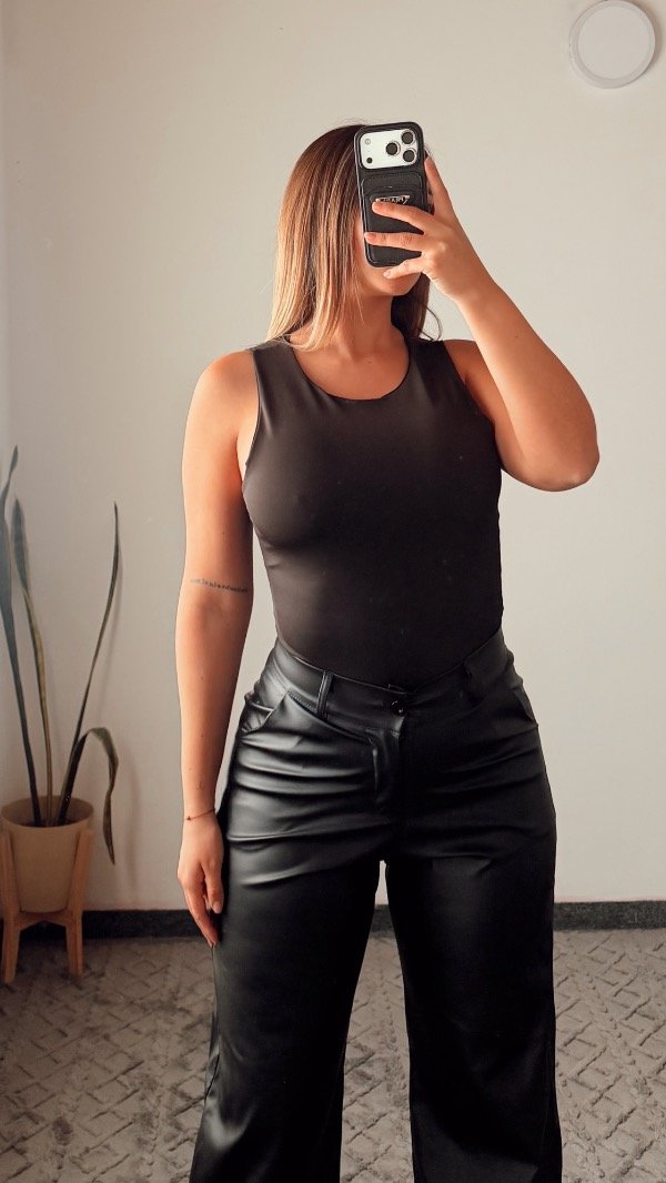 Producto - Body cuello redondo alto - 1