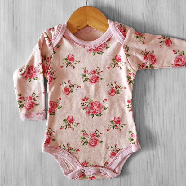 Producto - Body Rosa con Flores ML