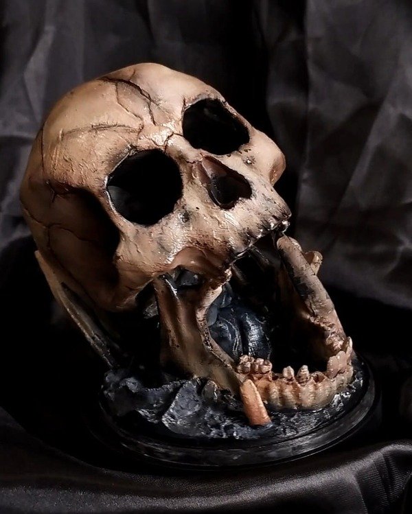 Producto - Torre de dados Skull