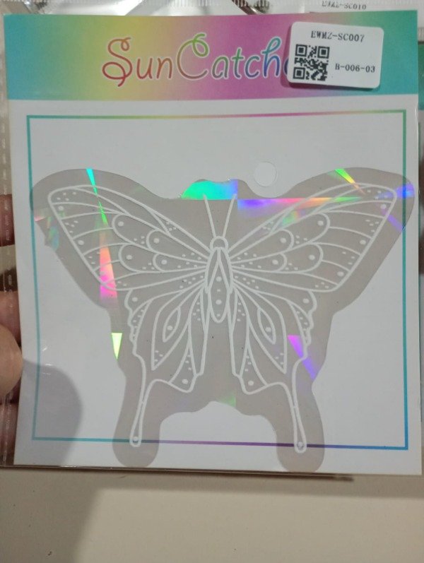Producto - Atrapasol sticker importado mariposa