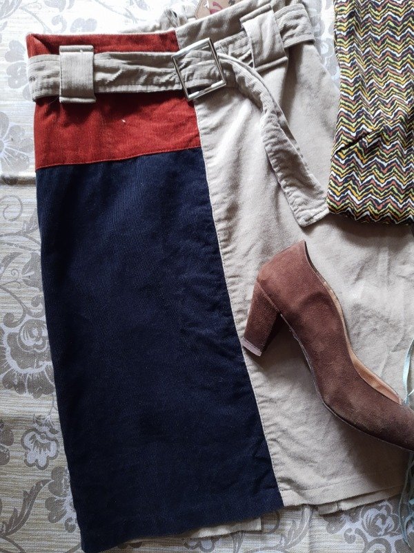 Producto - Falda Tricolor