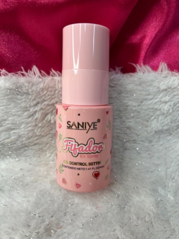 Producto - Fijador de maquillaje saniye