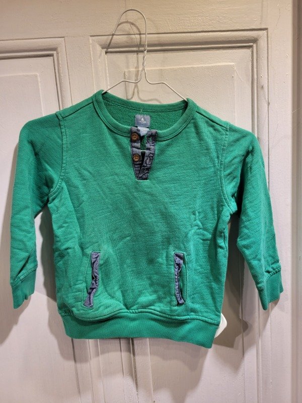 Producto - Buzo GAP verde Talle 4 años - PRECIO: 8X