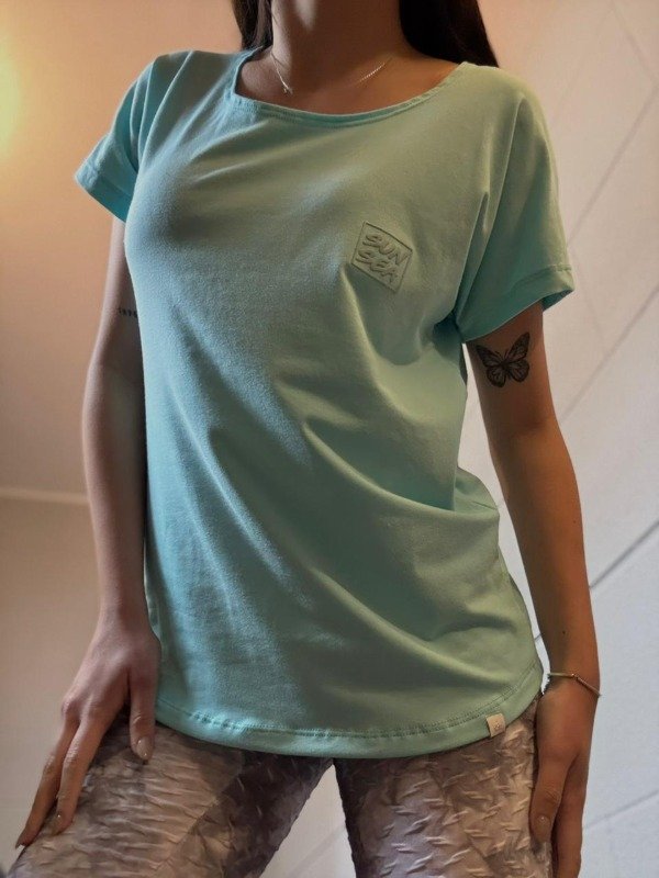 Producto - REMERA SUNSEA - TURQUESA