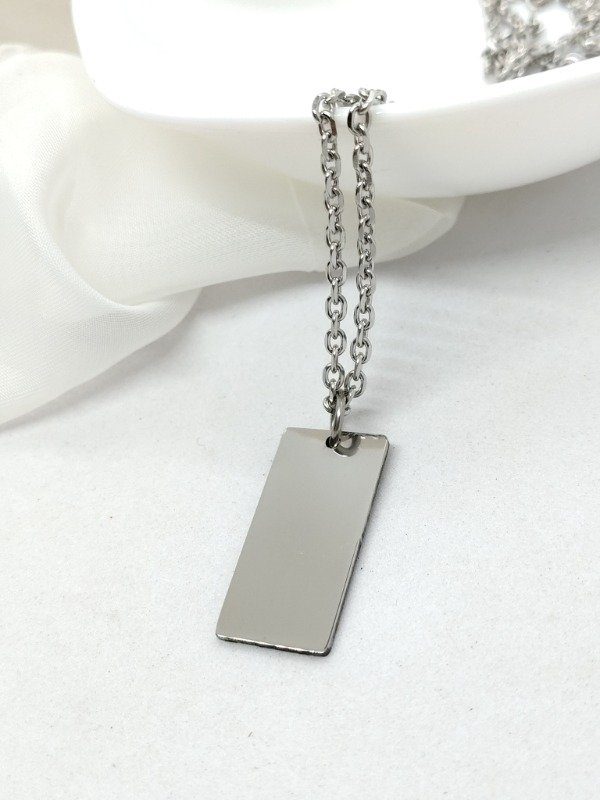 Producto - Dije chapa rectangular 3x1.4cm