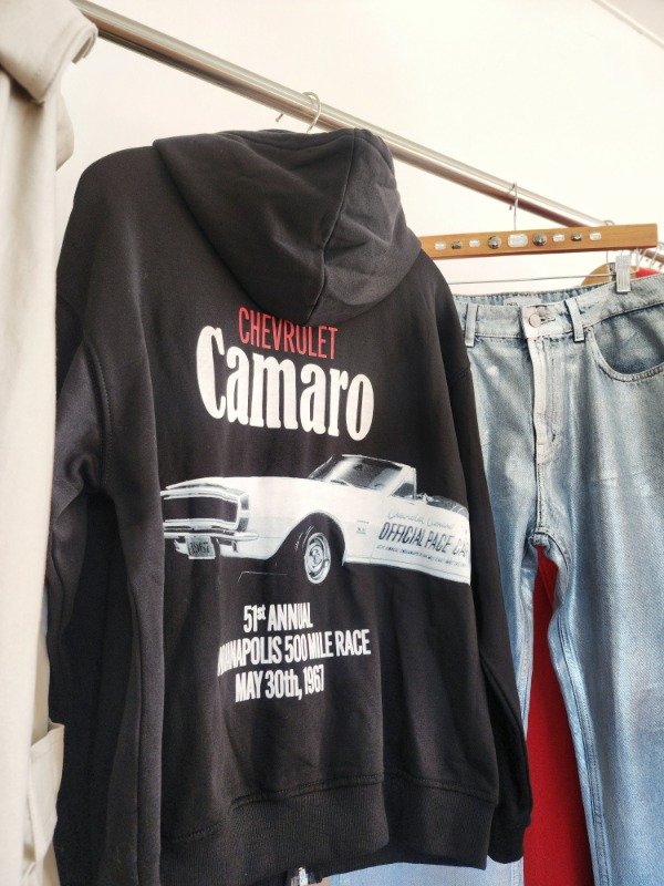 Producto - Buzo oversize Camaro HyM