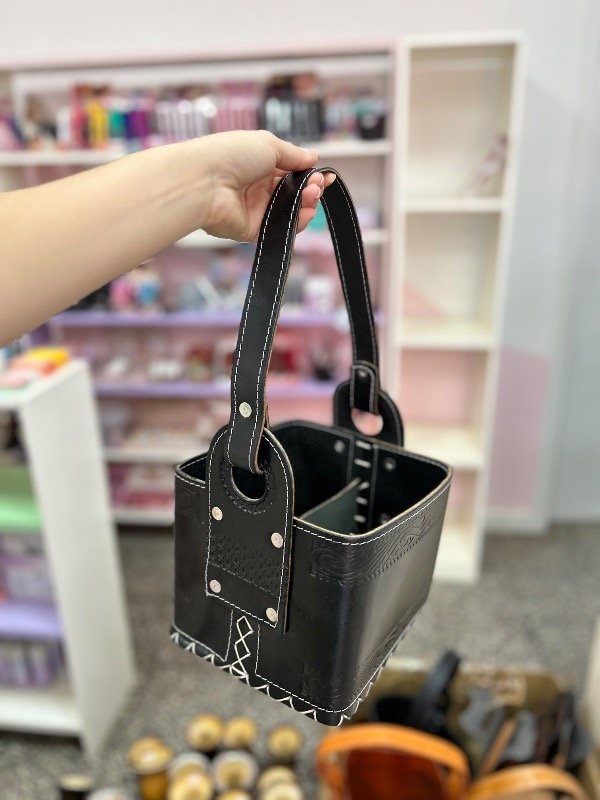 Producto - Matero de cuero cuadrado negro