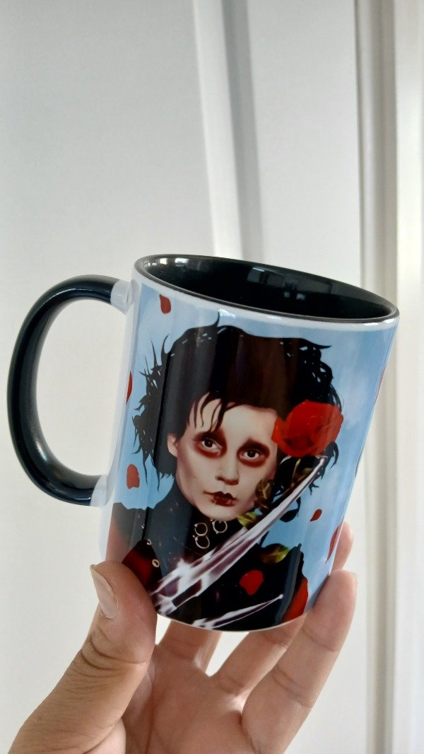 Producto - Taza Edwuard manos de tijera