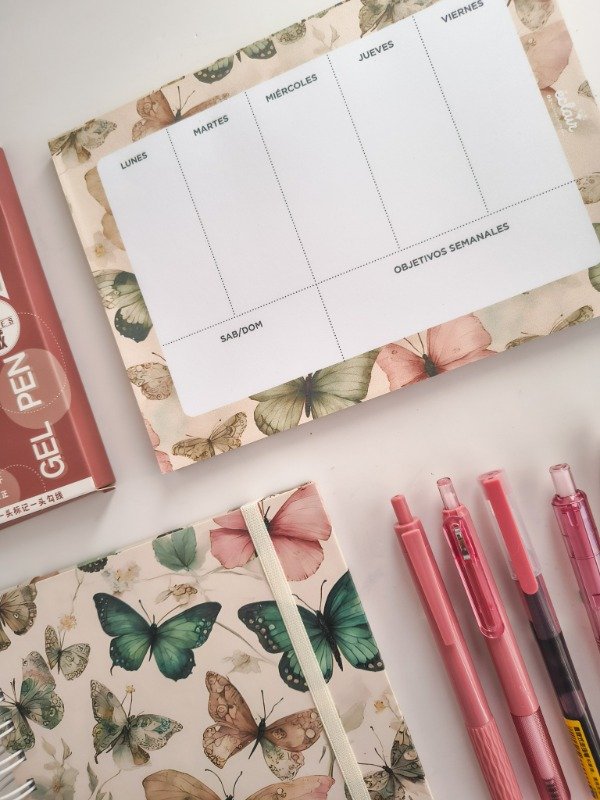 Producto - Combo cuaderno + organizador semanal + accesorios - Bordó - 3