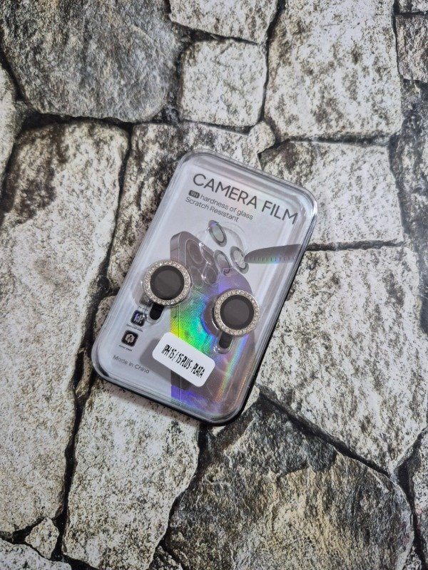 Producto - Protector de cámara strass Iphone 15 / 15 Plus plateado