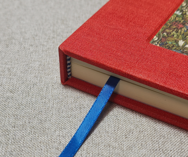 Producto - Cuaderno A5 Rojo - Tapa Dura - 240 páginas - 2
