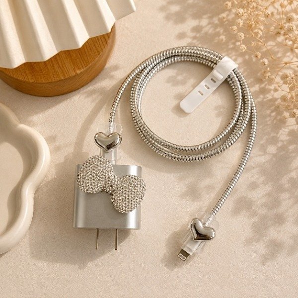 Producto - Protector de cargador 20w moño strass silver