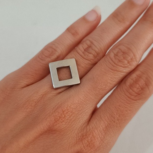 Producto - Anillo rombo