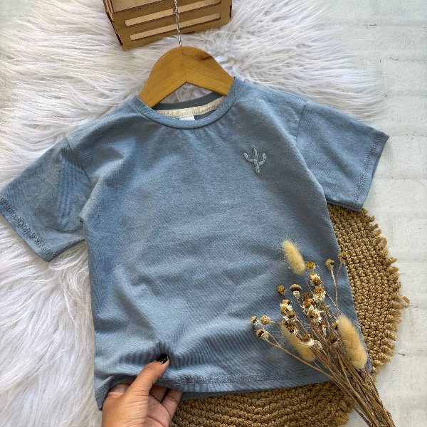 Producto - Reme over bordada en color AZULINO talles hasta 3/4 años