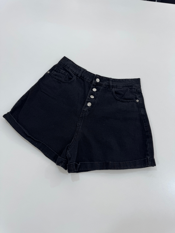 Producto - Short negro con botones
