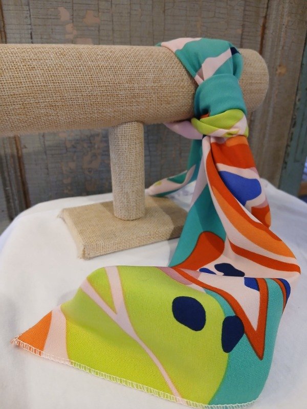 Producto - Pañuelo Lupe