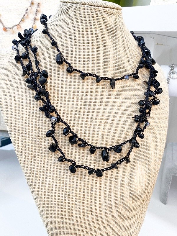 Producto - Collar mil vueltas negro