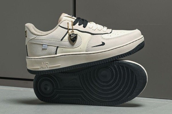 Producto - AF1 Negro