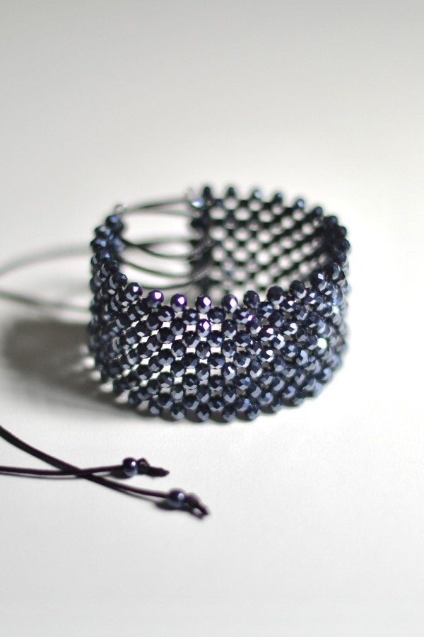 Producto - Brazalete NYX 01
