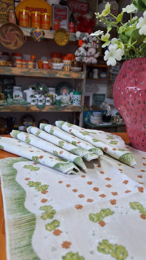 Producto - Juego de servilletas de hojas verdes y marrones - 2