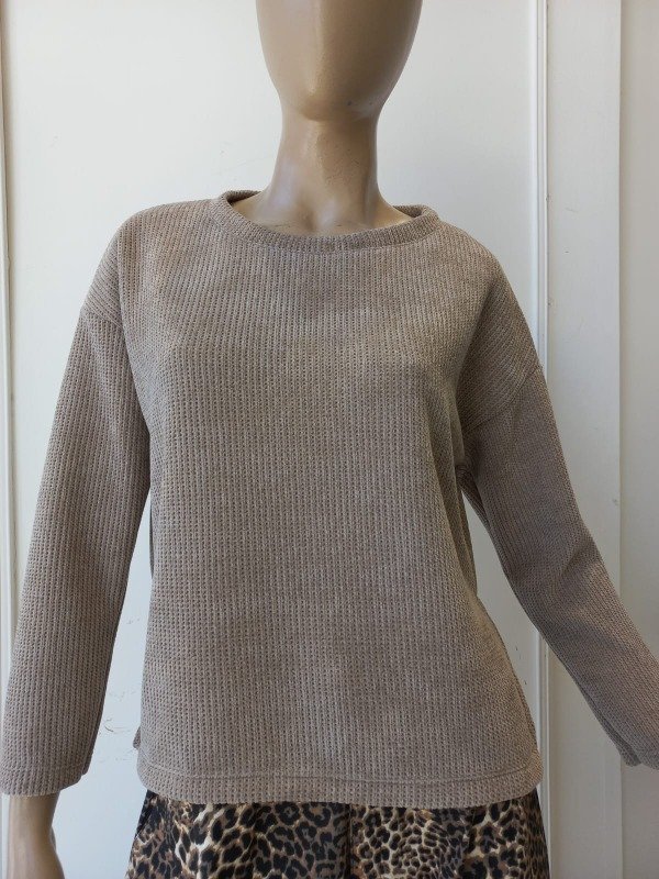Producto - Sweater Over con Tajo Chenille (Art. 6127)