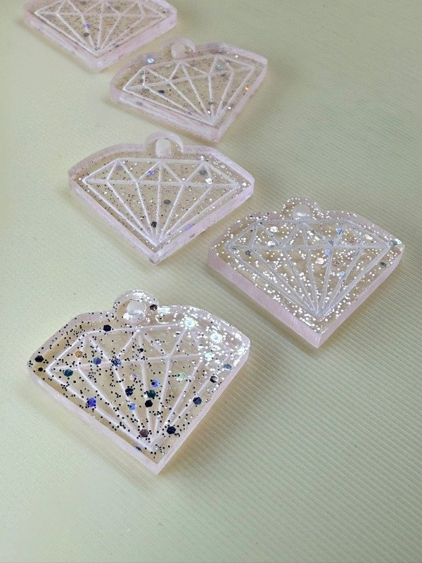 Producto - Etiquetas - Dijes Acrílico Color y Glitter - 5