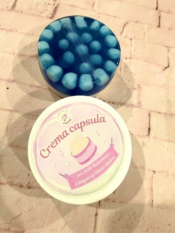 Producto - Crema capsula con colageno, celulas madres y ac. Hialuronico