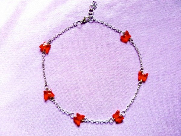 Producto - Gargantilla roja