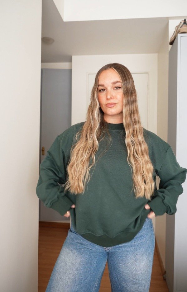 Producto - Buzo cuello redondo verde ingles