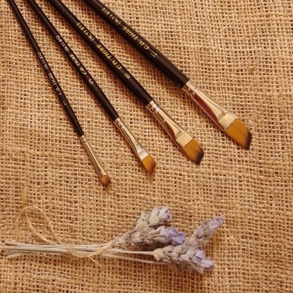 Producto - pincel angular tigre nro 8 (1) 812