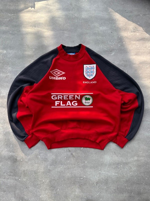 Producto - Crewneck Umbro England T. S/M