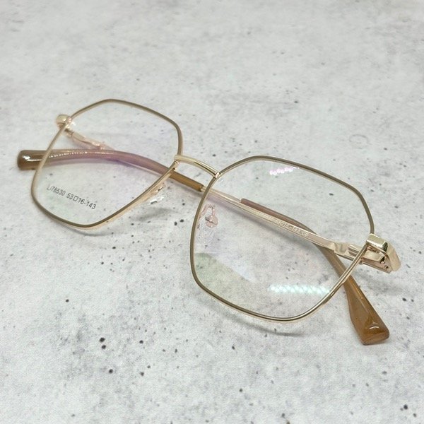 Producto - JULE Modelo 8530, Armazón de metal cuadrado