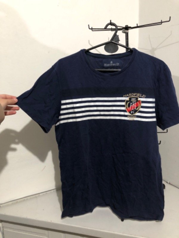 Producto - Remera //hardfield// talle M