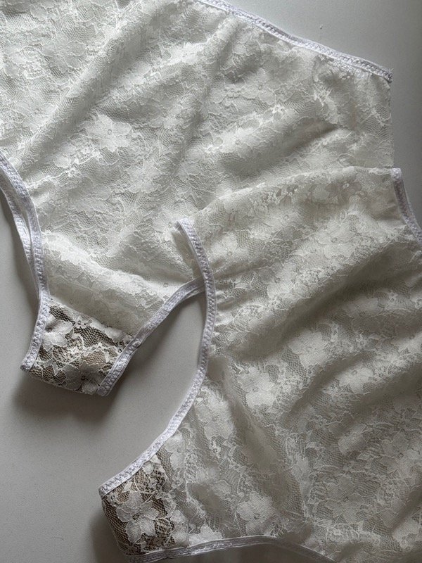 Producto - Velia: Vedetina tiró alto