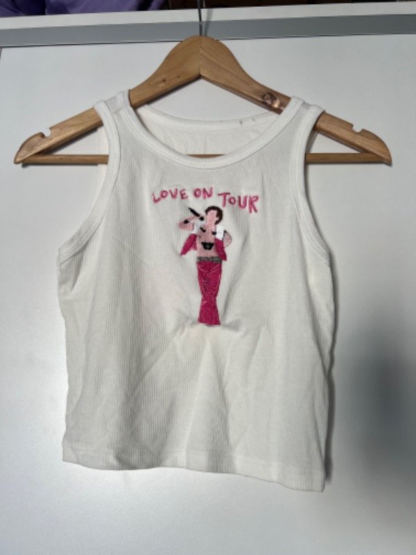Musculosa love on tour pink
